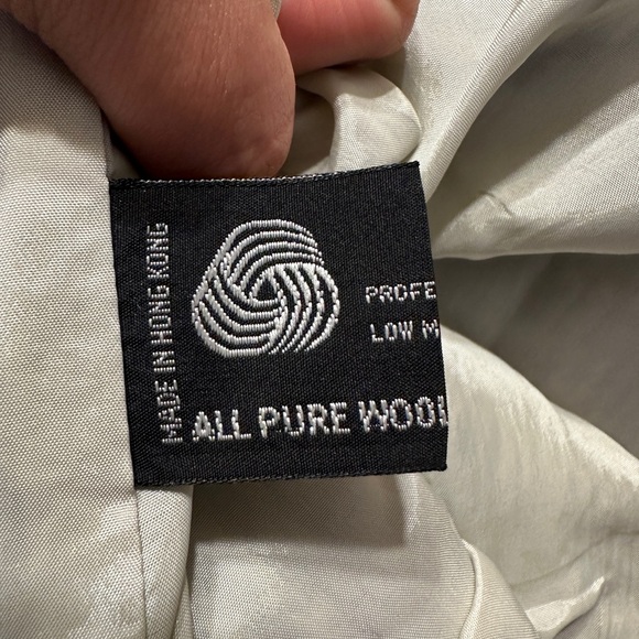 Vintage Anne Klein Blazer - Picture 7 of 9